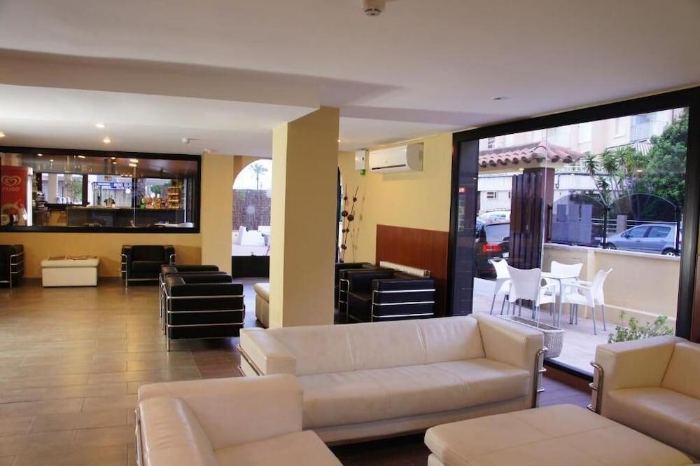 Adia Hotel Cunit Playa ภายนอก รูปภาพ